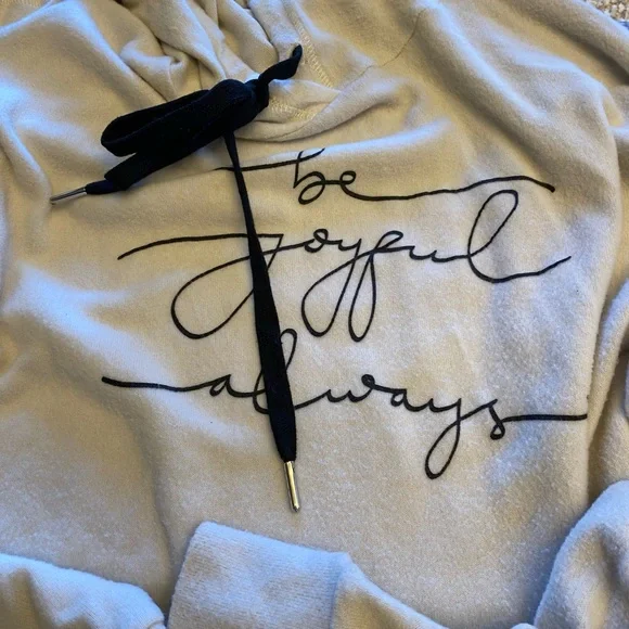 Be Joyful Always hooded sweater by GILLI - Picture 4 of 6